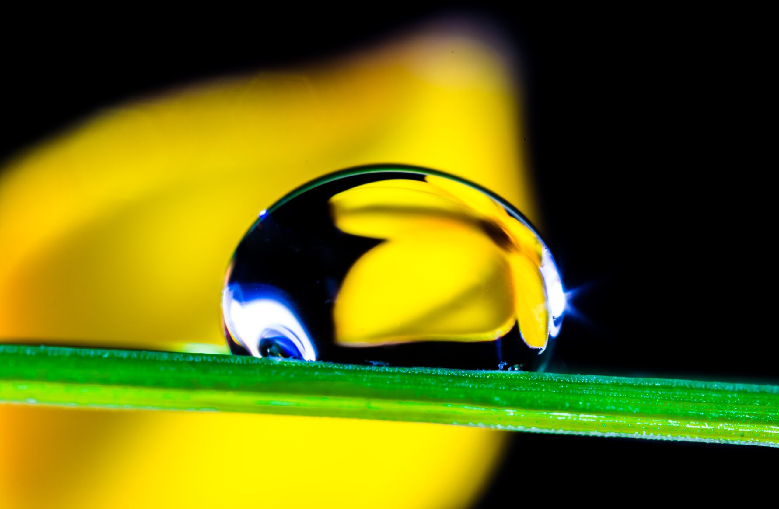 waterdrop 361097 scaled